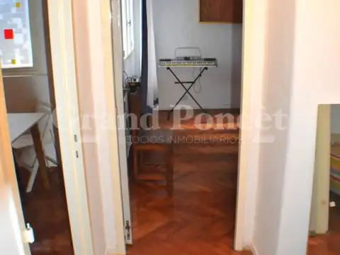 Depto Tipo Casa en Venta 80 años