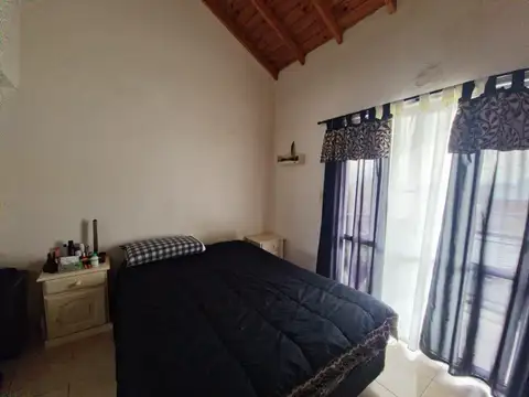 Depto Tipo Casa en Venta con 1 cocheras