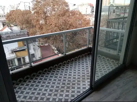ALQUILER DEPARTAMENTO AL FRENTE MONOAMBIENTE  Gallo 812