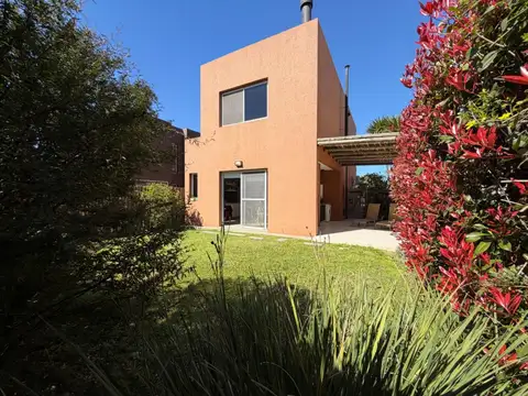 VENTA CASA 4AMB B°CALIFORNIA VILLAGE APTO CREDITO