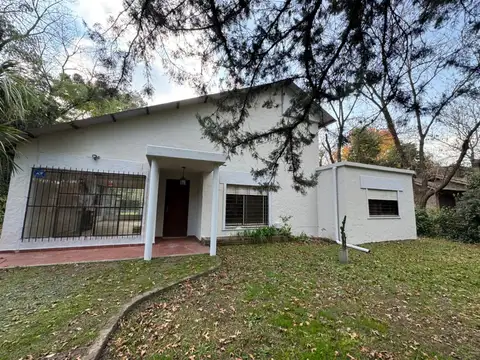 VENTA CASA 4 AMBIENTES EN LOMA VERDE, APTO CREDITO