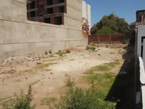 Terreno en Alquiler 14,80  mts Frente