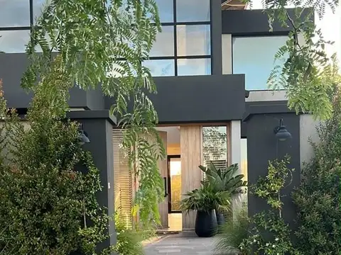 Casa  en Alquiler en Marinas, Puertos, Escobar