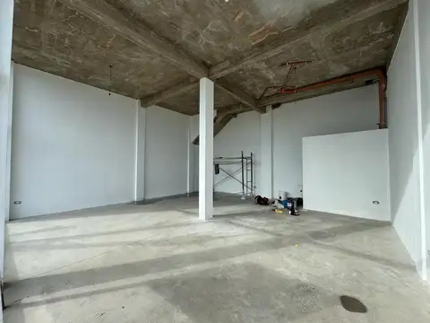 Local en Alquiler en Ituzaingó Norte, $ 1.850.000
