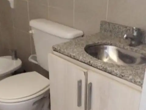 Departamento en Alquiler en Villa Libertad, $ 320.000
