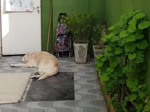 Depto Tipo Casa en Venta al Suroeste