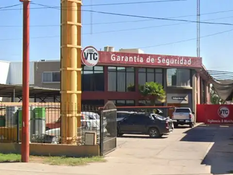 Oficina Monoambiente con 5 baños