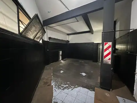 Local en Venta en Flores, USD 65.000