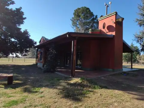 Casa Quinta en venta sobre Ruta 5 Km 447