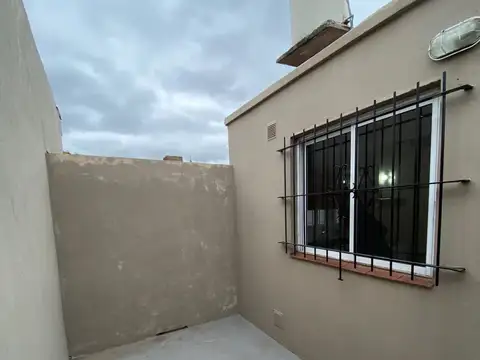 Departamento en Alquiler en Merlo Norte, $ 550.000