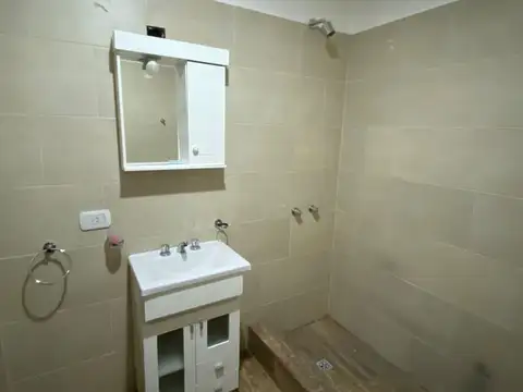 3 Ambientes a Estrenar + Patio