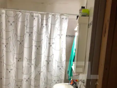 Depto Tipo Casa 2 ambientes con 1 baño