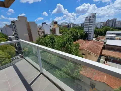 Gascón 2700