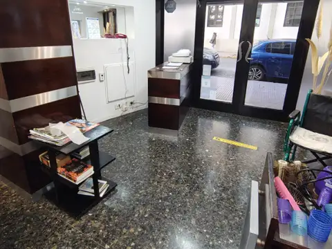 Local en Venta en Parque Las Heras, USD 270.000