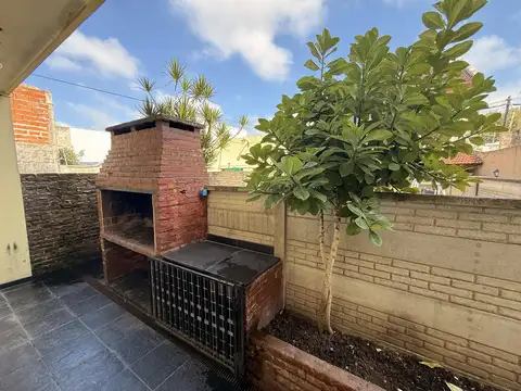 Depto Tipo Casa en Venta de 3 dormitorios