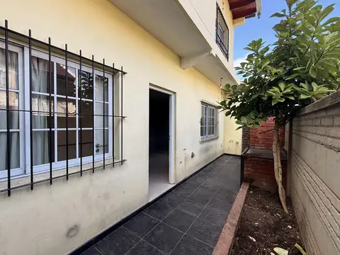 PH en Venta en Caseros, Partido de Tres de Febrero