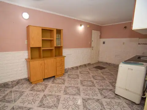 Depto Tipo Casa 2 ambientes con 1 baño
