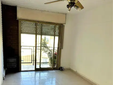 Departamento venta Crespo 2188 Torre 2 - 2 amb. Parque Chacabuco - Piso alto 