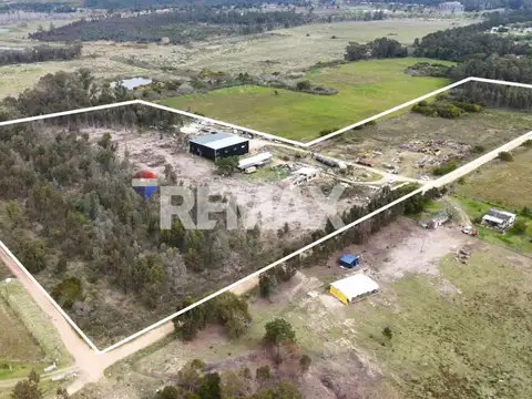 VENTA CHACRA 5 HECTAREAS SALINAS CON GALPONES 900m