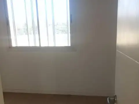 Departamento un dormitorio con balcón  a metros de Av. Colon