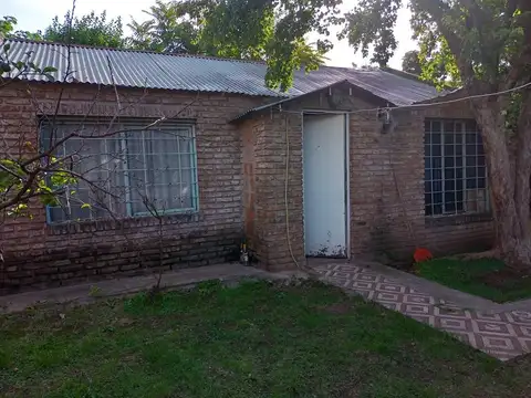 Casa en venta - 5 Dormitorios 3 Baños - 400Mts2 - José C. Paz