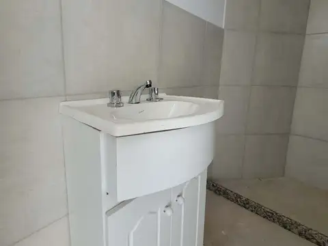 Vendo Dpto a estrenar Frente a termas Federacion