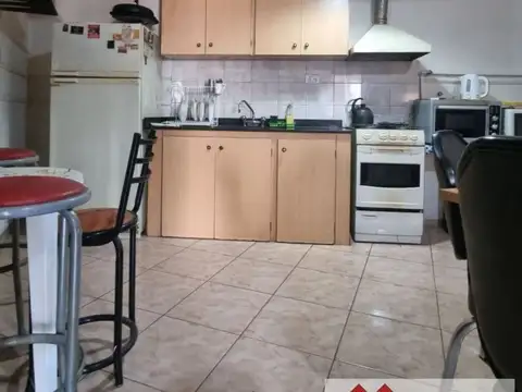 Depto Tipo Casa en Venta de 2 dormitorios