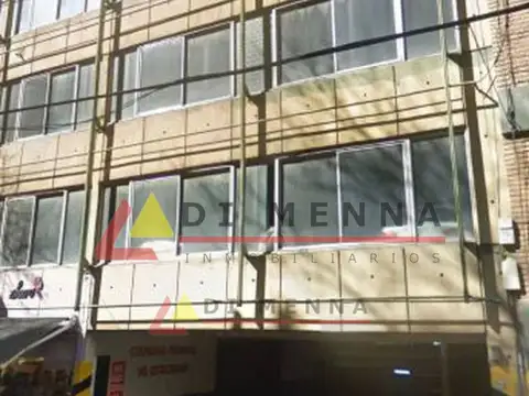 Cochera grande fija venta Belgrano Echeverría 2600