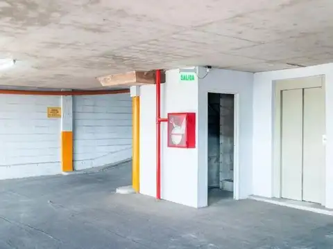 Cochera en Venta Fija