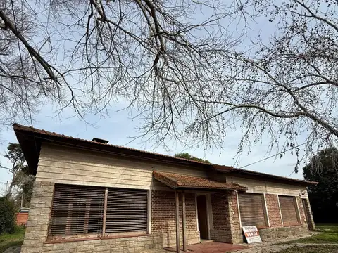 Casa en venta en Villa Elisa