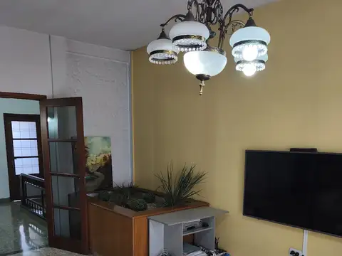 Casa en Venta en Avellaneda, USD 140.000