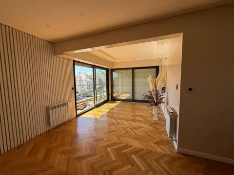 Alquiler - departamento de dos dormitorios y balcón, rosario