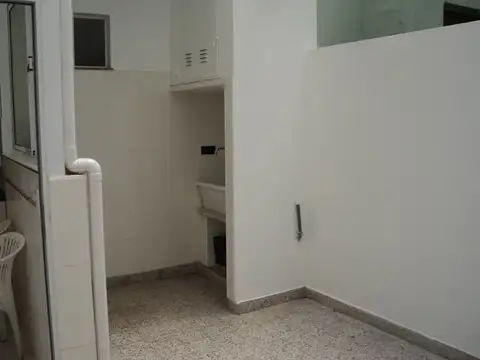 Depto Tipo Casa en Alquiler al Sur