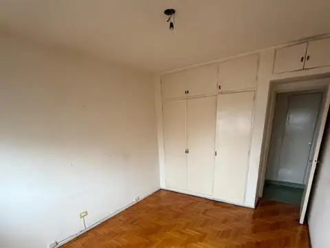 Departamento en Alquiler en Floresta Norte, $ 680.000
