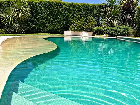 Casa en Venta en Echeverria Del Lago, USD 300.000