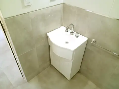 Departamento en Alquiler en Avellaneda, $ 550.000