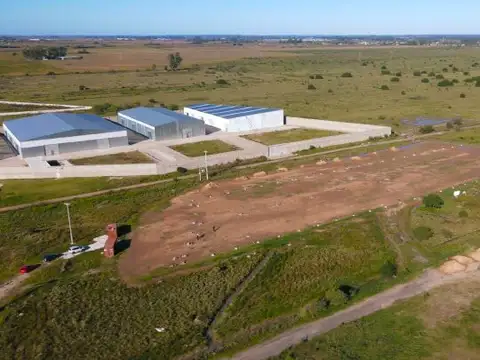 Autopista Rosario-Buenos Aires | Nave Logística 1.039 m²
