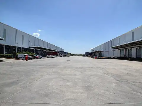 Galpon en Alquiler 119  mts Fondo