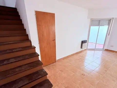 Depto Tipo Casa en Venta al Sur