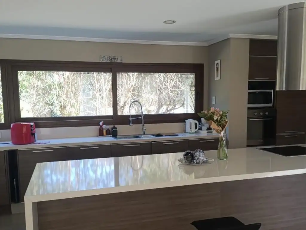 Casa en Venta - Abril Club De Campo