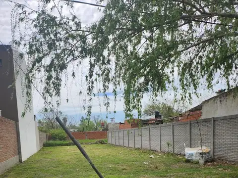Terreno en Villa Elvira
