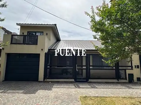 Casa en Temperley Este