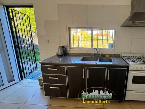 COMPLEJO DE 4 DUPLEX EN BARRIO ALFAR A METROS DE LA PLAYA