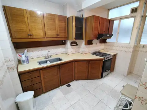 Departamento de 3 ambientes en Venta en Parque centenario