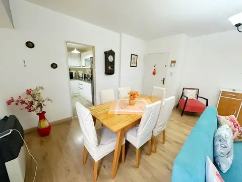 Depto Tipo Casa en Venta con 1 cocheras