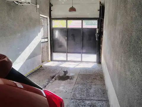 Depto Tipo Casa en Venta con 1 cocheras