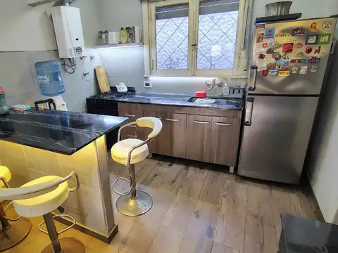 Depto Tipo Casa 3 ambientes con 1 baño