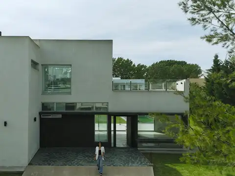 Casa a Estrenar - Venta o Alquiler - El Principado Canning