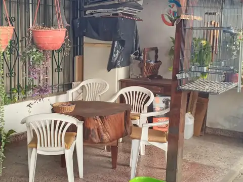 Casa en Venta en Burzaco Este, USD 190.000