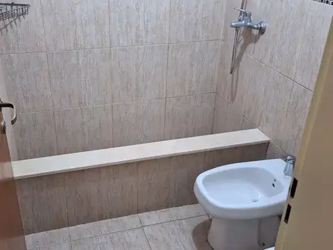Depto Tipo Casa en Alquiler en Caballito, $ 600.000